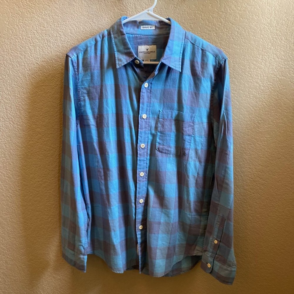 American Eagle Mens Flannel - size Small